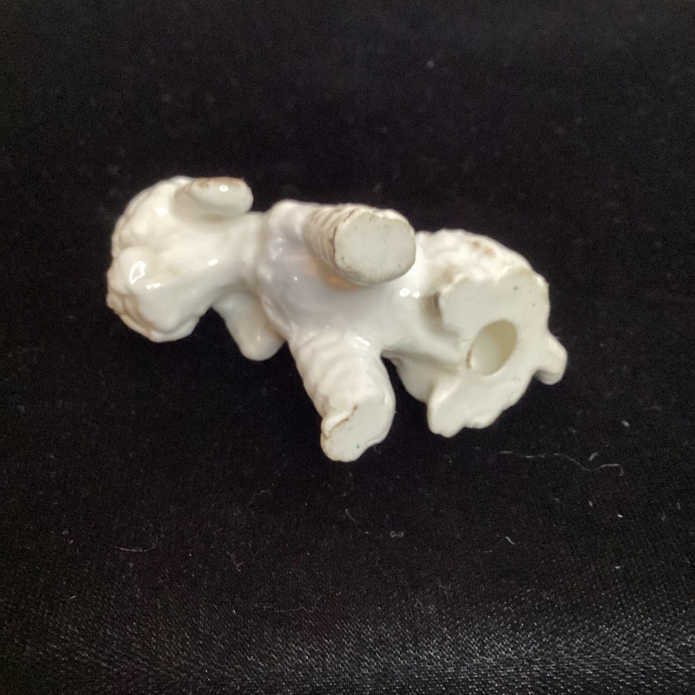 White Poodle Figurine - Picture 7 of 8